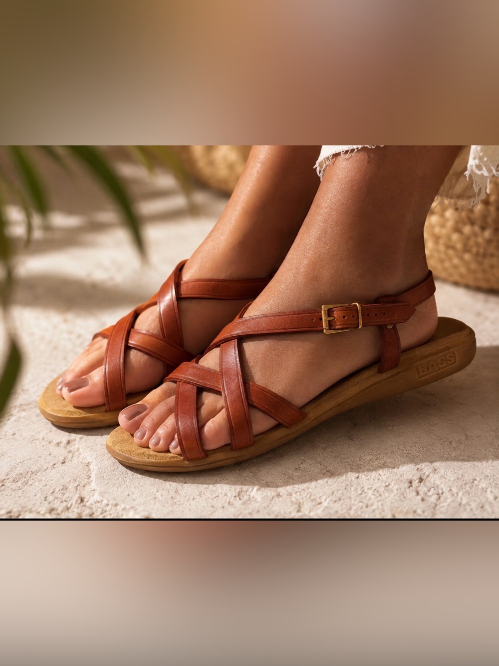 Vintage G.H.Bass & Co. Sunjuns Margie Red Leather Strappy Flat Sandal w Buckle